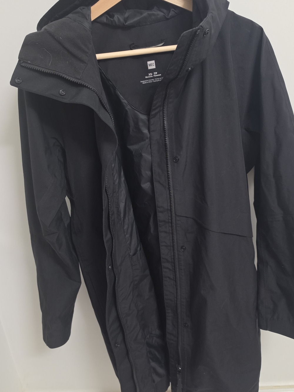 MEC XS Black Hooded Raincoat